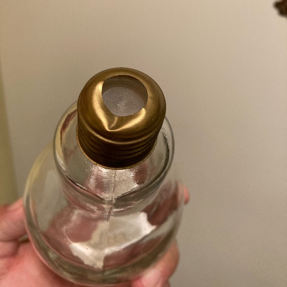 Beautiful Vintage glass lightbulb 💡 shaped      decanter/decor w/removable top - Picture 5 of 7